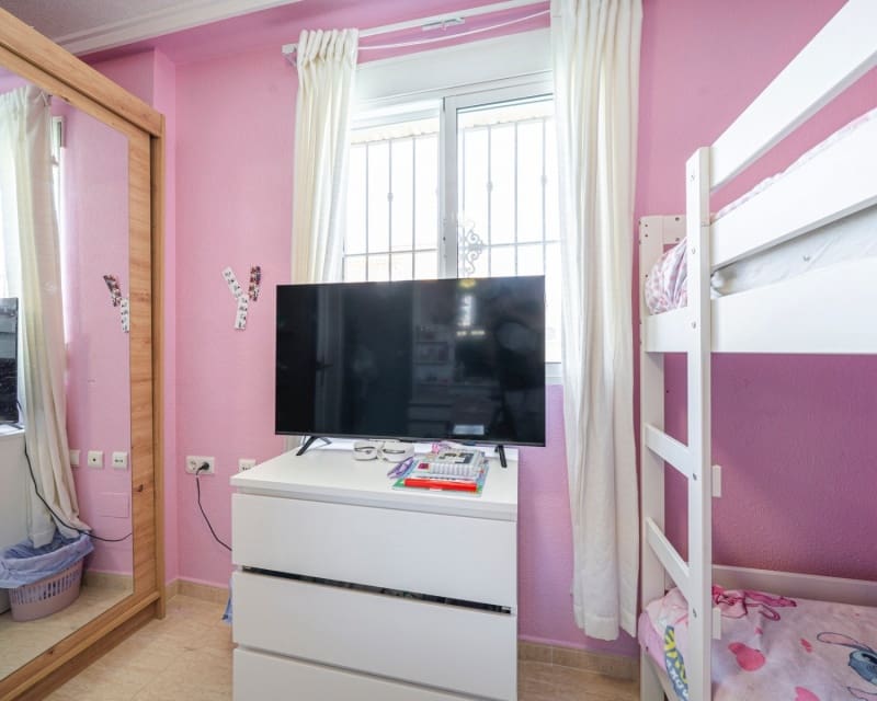 3 chambre Villa/Maison à vendre à Dona Pepa avec piscine - 279 000 € (Ref: 10014763)