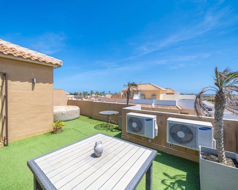 3 chambre Villa/Maison à vendre à Dona Pepa avec piscine - 279 000 € (Ref: 10014763)
