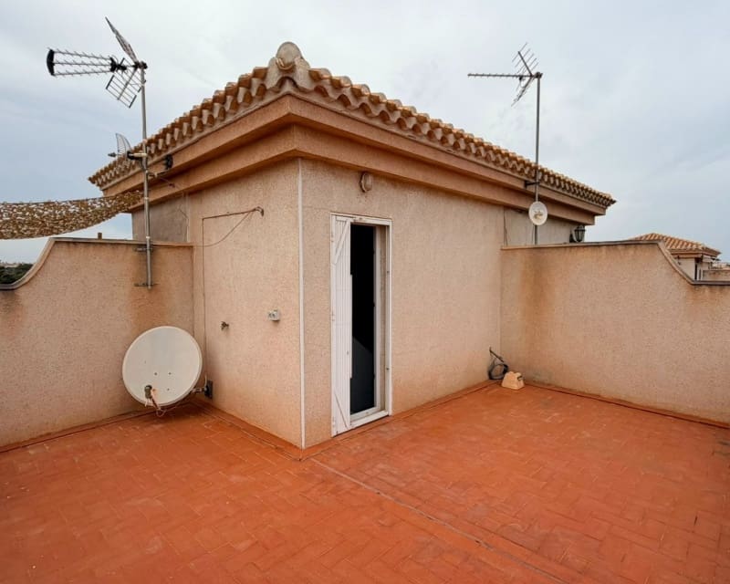 3 sypialnia Willa na sprzedaż w Playa Flamenca z basenem - 255 000 € (Ref: 10014767)