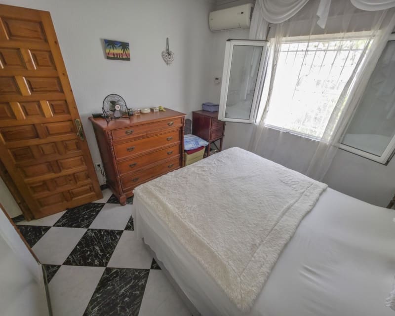 3 sovrum Villa till salu i San Luis med pool garage - 475 000 € (Ref: 10014770)