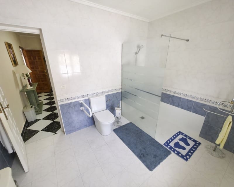 3 sovrum Villa till salu i San Luis med pool garage - 475 000 € (Ref: 10014770)