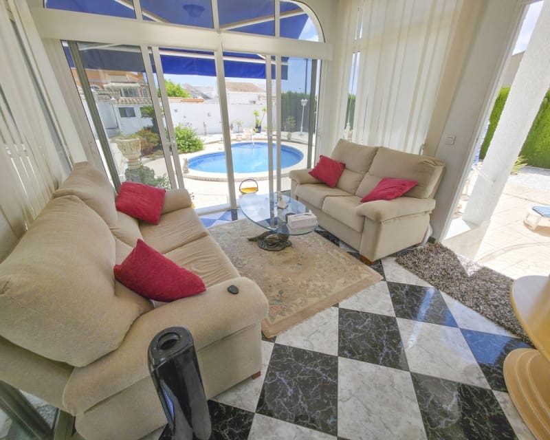 3 sovrum Villa till salu i San Luis med pool garage - 475 000 € (Ref: 10014770)
