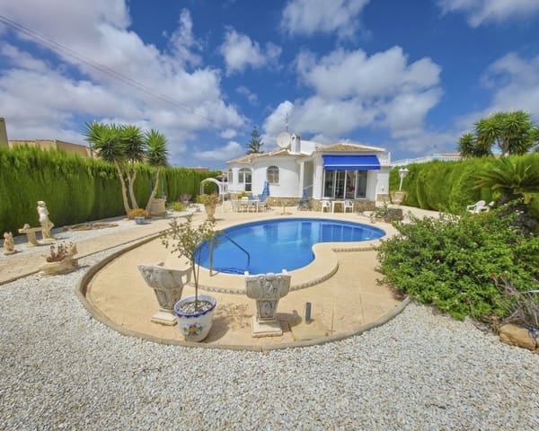3 sovrum Villa till salu i San Luis, Torrevieja med pool garage - 475 000 € (Ref: 10014770)