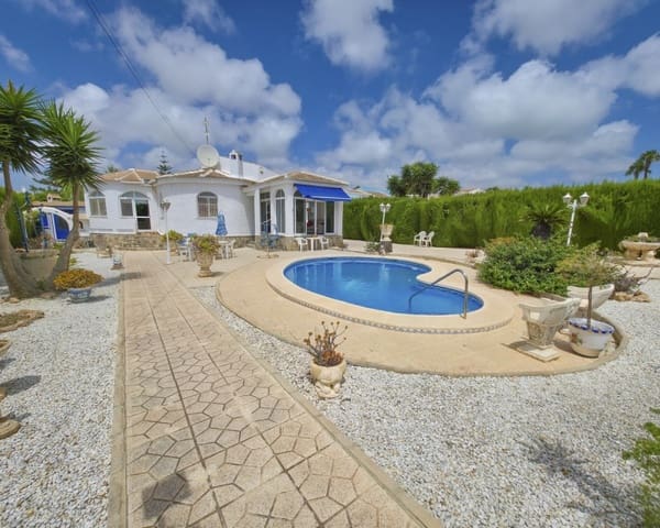 3 sovrum Villa till salu i San Luis, Torrevieja med pool garage - 475 000 € (Ref: 10014770)