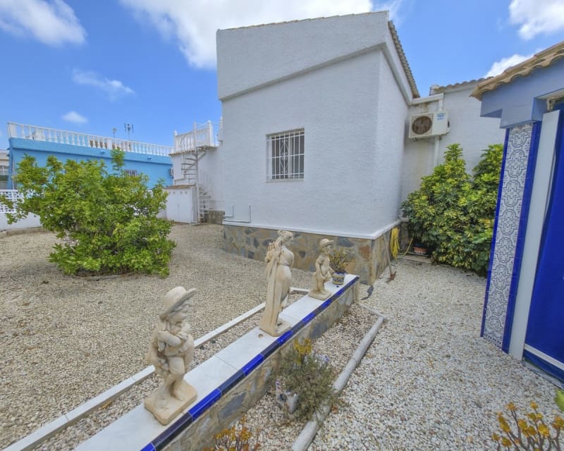 3 sovrum Villa till salu i San Luis med pool garage - 475 000 € (Ref: 10014770)