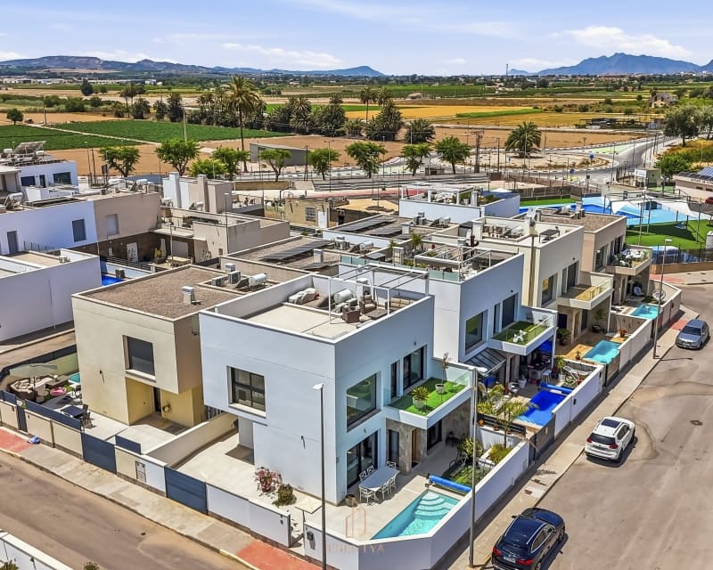 3 camera da letto Villa in vendita in Daya Vieja con piscina garage - 375.000 € (Rif: 10014771)