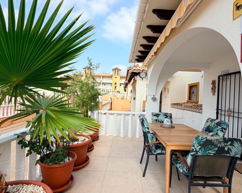 2 chambre Villa/Maison à vendre à Cabo Roig avec piscine garage - 239 000 € (Ref: 10019877)