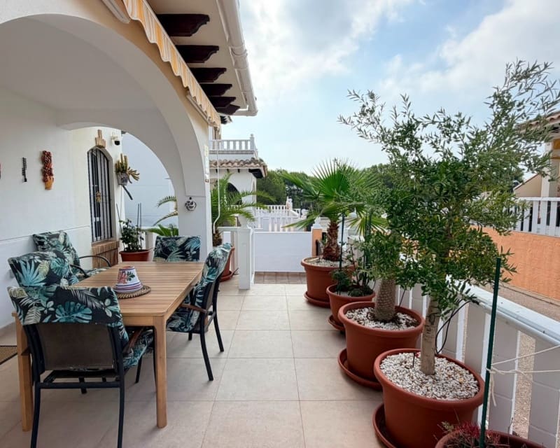 2 chambre Villa/Maison à vendre à Cabo Roig avec piscine garage - 239 000 € (Ref: 10019877)
