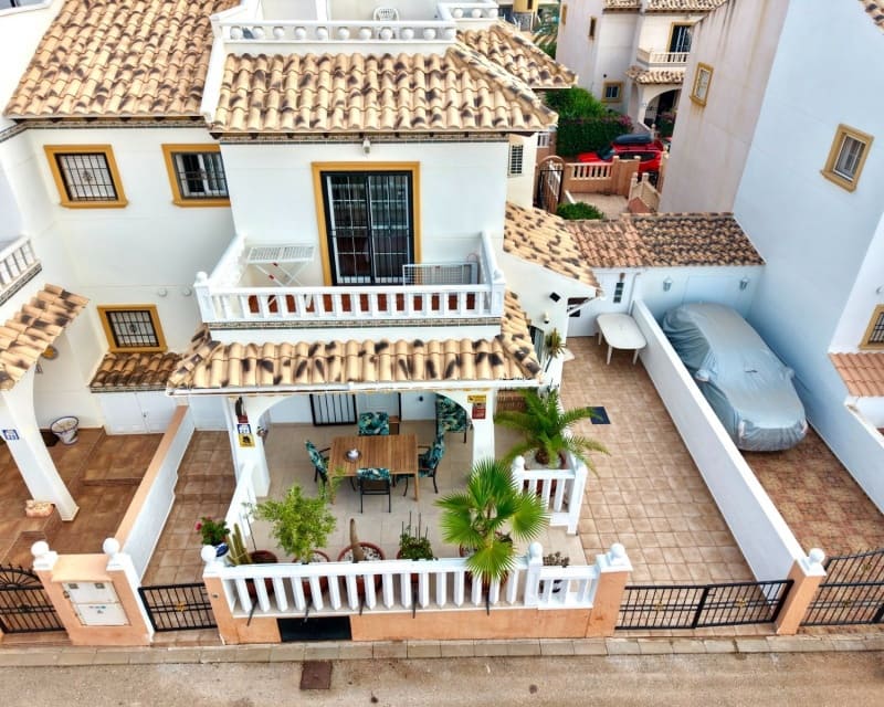 2 chambre Villa/Maison à vendre à Cabo Roig avec piscine garage - 239 000 € (Ref: 10019877)
