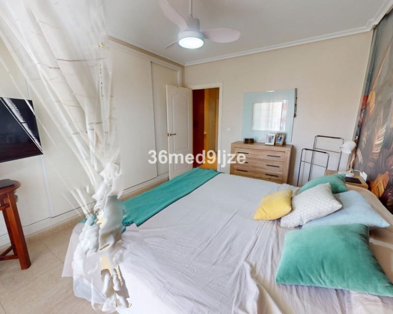 3 bedroom Townhouse for sale in Los Alcazares with pool - € 250,000 (Ref: 10019878)
