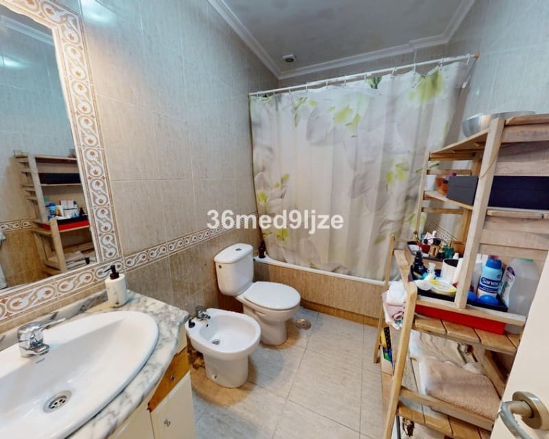 3 bedroom Townhouse for sale in Los Alcazares with pool - € 250,000 (Ref: 10019878)