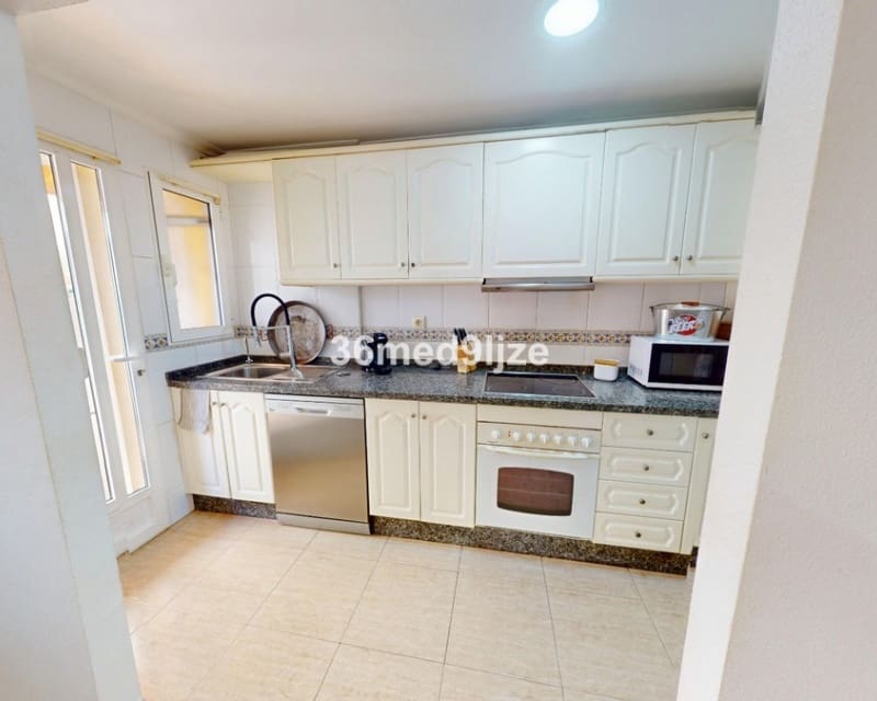 3 bedroom Townhouse for sale in Los Alcazares with pool - € 250,000 (Ref: 10019878)