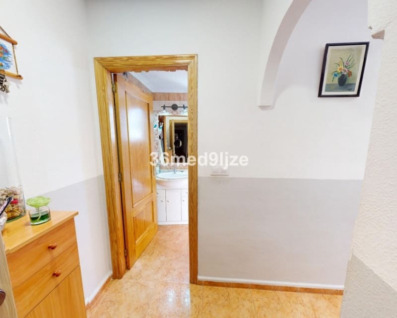 2 sypialnia Apartament na sprzedaż w Los Alcazares z basenem garażem - 135 000 € (Ref: 10019879)