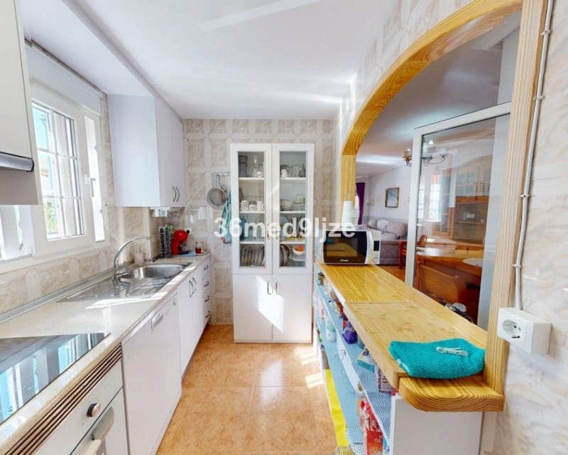 2 sypialnia Apartament na sprzedaż w Los Alcazares z basenem garażem - 135 000 € (Ref: 10019879)
