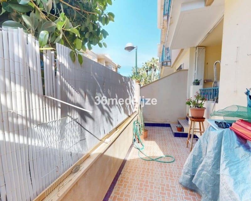 2 sypialnia Apartament na sprzedaż w Los Alcazares z basenem garażem - 135 000 € (Ref: 10019879)