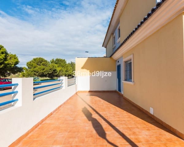 3 bedroom Townhouse for sale in Roda, San Javier with pool garage - € 235,000 (Ref: 10019880)