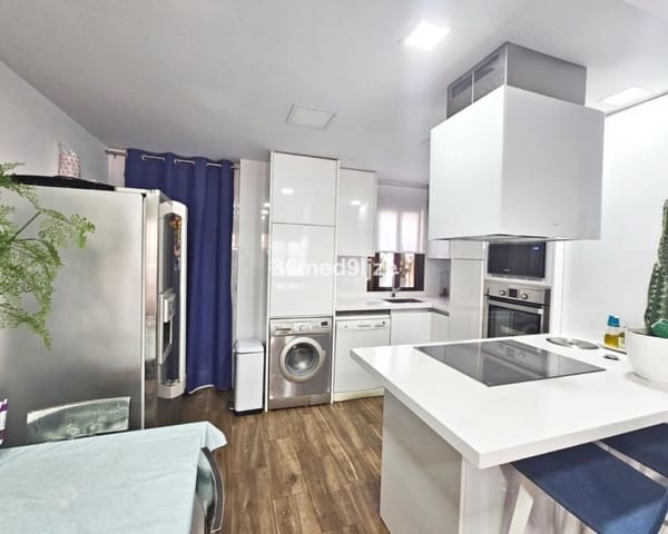 2 soveværelse Lejlighed til salg i Centro, Los Alcázares med swimmingpool - € 215.000 (Ref: 10019881)