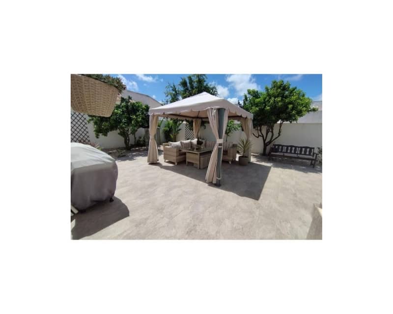 5 bedroom Villa for sale in Torrevieja with pool garage - € 760,000 (Ref: 10019882)