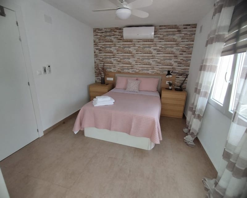 5 bedroom Villa for sale in Torrevieja with pool garage - € 760,000 (Ref: 10019882)