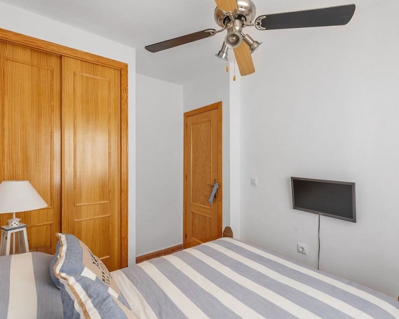3 bedroom Villa for sale in Los Montesinos with pool - € 218,000 (Ref: 10019885)