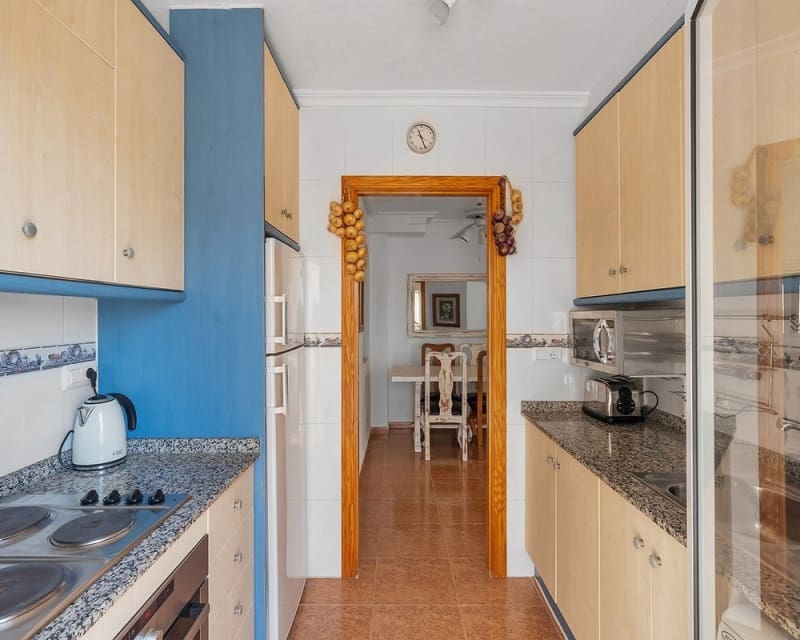 3 bedroom Villa for sale in Los Montesinos with pool - € 218,000 (Ref: 10019885)