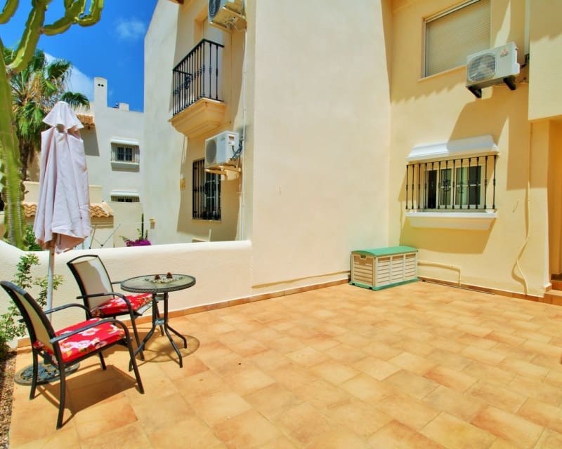2 Zimmer Haus zu verkaufen in Villamartin mit Pool - 229.000 € (Ref: 10019887)