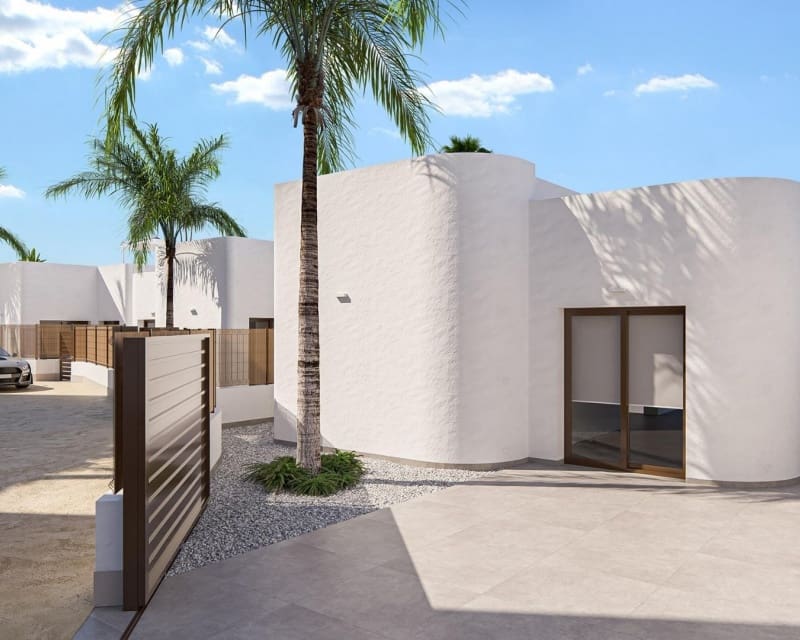 3 bedroom Villa for sale in Los Alcazares with pool garage - € 539,900 (Ref: 10021318)