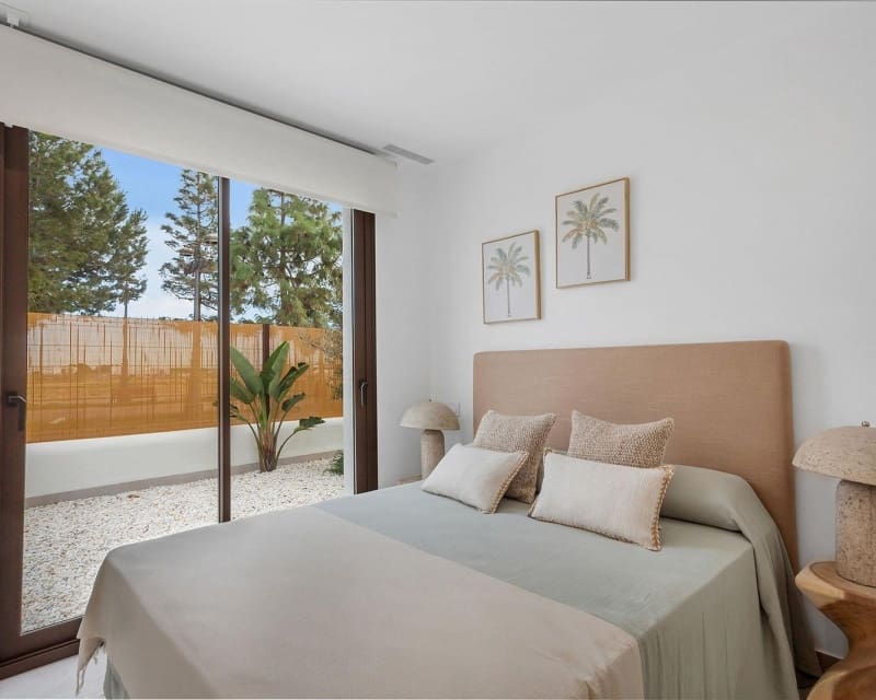 3 bedroom Villa for sale in Los Alcazares with pool garage - € 539,900 (Ref: 10021318)