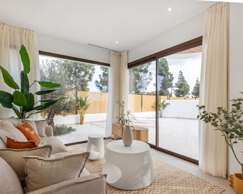 3 bedroom Villa for sale in Los Alcazares with pool garage - € 539,900 (Ref: 10021318)