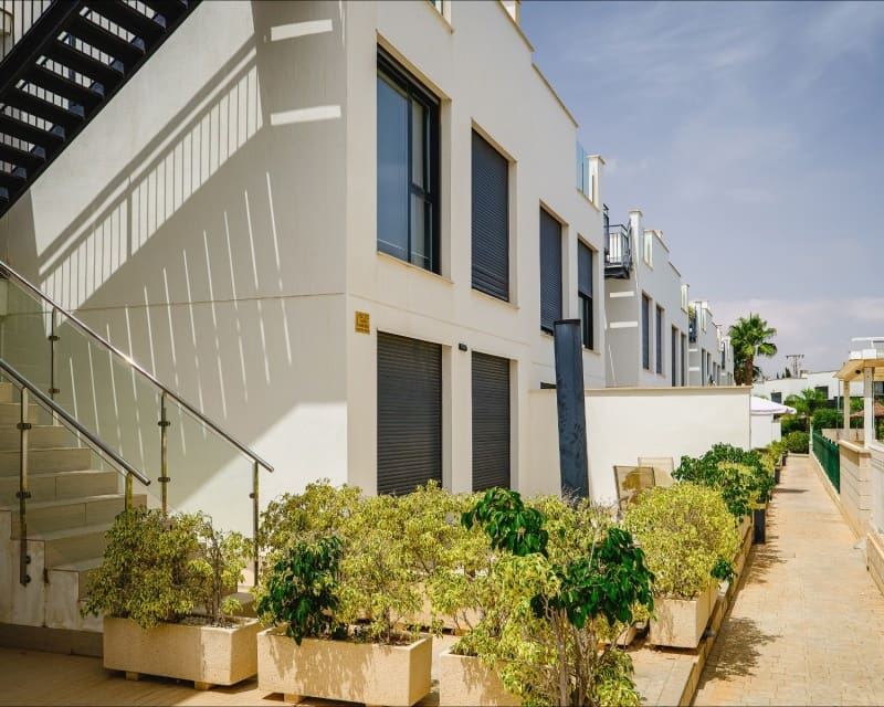 2 Zimmer Apartment zu verkaufen in Punta Prima mit Pool Garage - 280.000 € (Ref: 10023084)