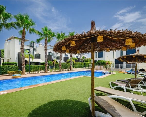 2 Zimmer Apartment zu verkaufen in Punta Prima, Torrevieja mit Pool Garage - 280.000 € (Ref: 10023084)