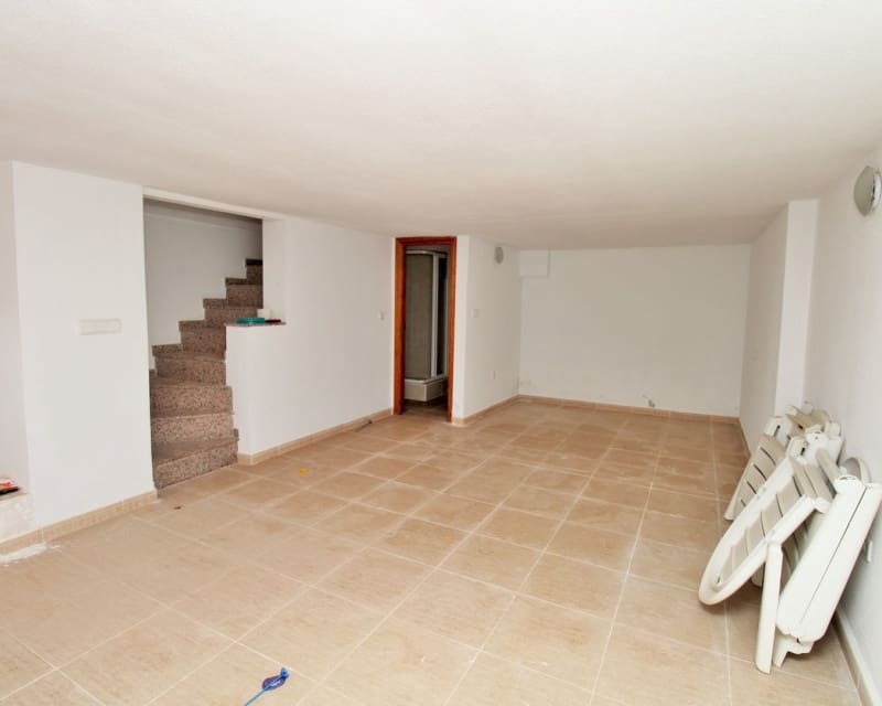3 Zimmer Haus zu verkaufen in Villamartin mit Pool Garage - 199.950 € (Ref: 10023085)