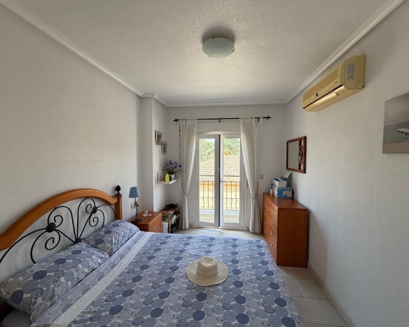 2 makuuhuone Huoneisto myytävänä paikassa Jacarilla mukana uima-altaan - 129 950 € (Ref: 10023086)