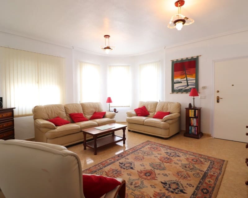 3 bedroom Villa for sale in Lo Crispin with pool garage - € 220,000 (Ref: 10023087)