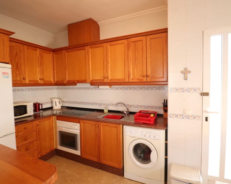 3 bedroom Villa for sale in Lo Crispin with pool garage - € 220,000 (Ref: 10023087)