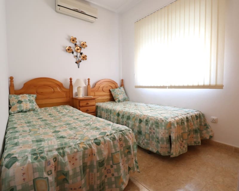 3 bedroom Villa for sale in Lo Crispin with pool garage - € 220,000 (Ref: 10023087)