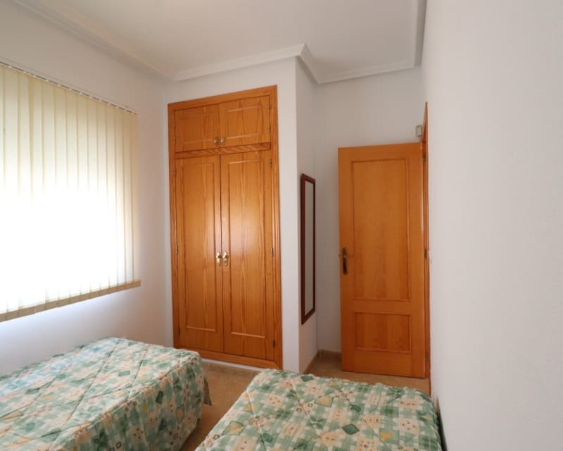 3 bedroom Villa for sale in Lo Crispin with pool garage - € 220,000 (Ref: 10023087)