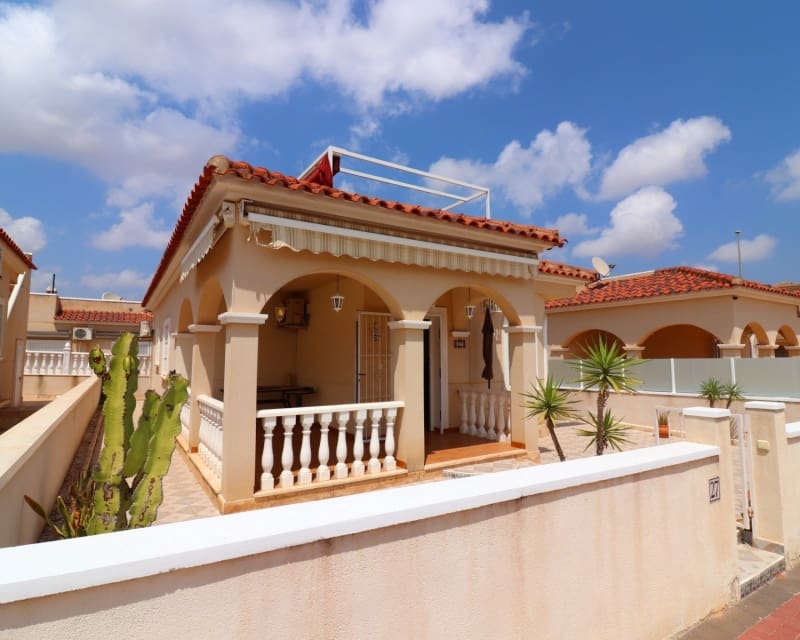3 bedroom Villa for sale in Lo Crispin with pool garage - € 220,000 (Ref: 10023087)