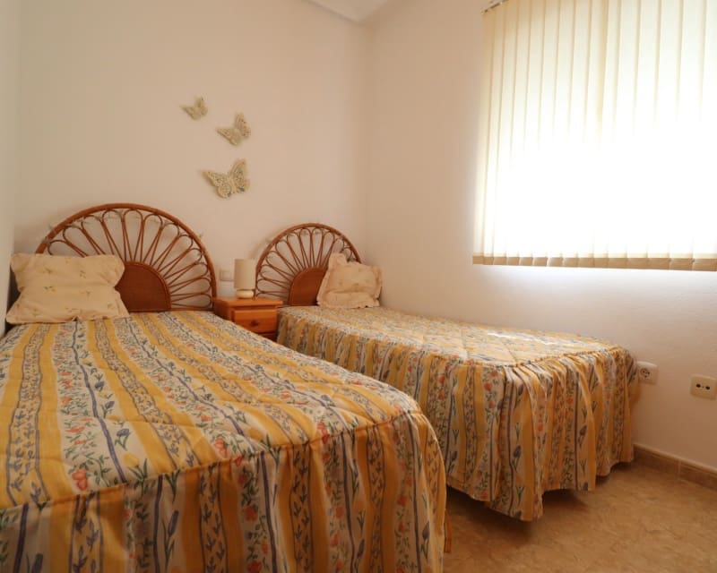 3 bedroom Villa for sale in Lo Crispin with pool garage - € 220,000 (Ref: 10023087)