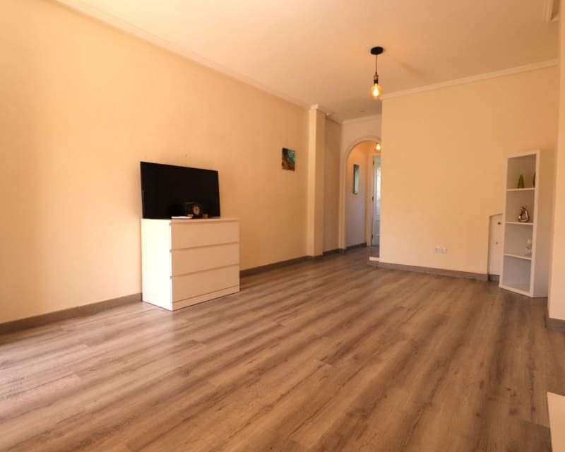 2 bedroom Townhouse for sale in Algorfa with pool garage - € 159,950 (Ref: 10023088)