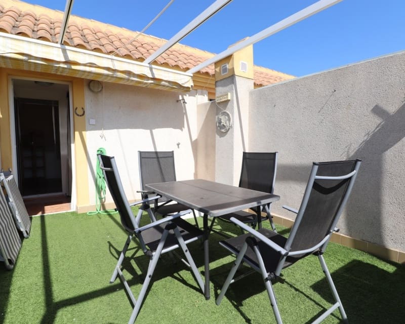 2 bedroom Townhouse for sale in Algorfa with pool garage - € 159,950 (Ref: 10023088)