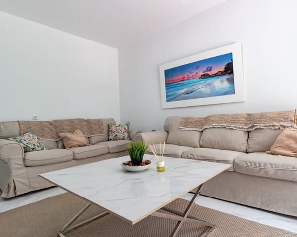 4 soverom Hus til salgs i Villamartin, Orihuela med svømmebasseng - € 325 000 (Ref: 10023089)
