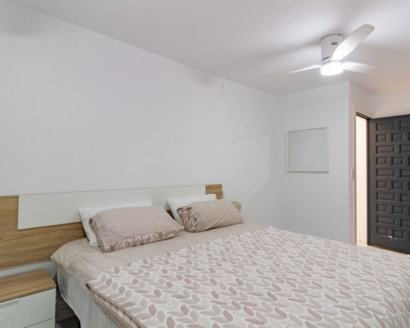4 soverom Hus til salgs i Villamartin med svømmebasseng - € 325 000 (Ref: 10023089)