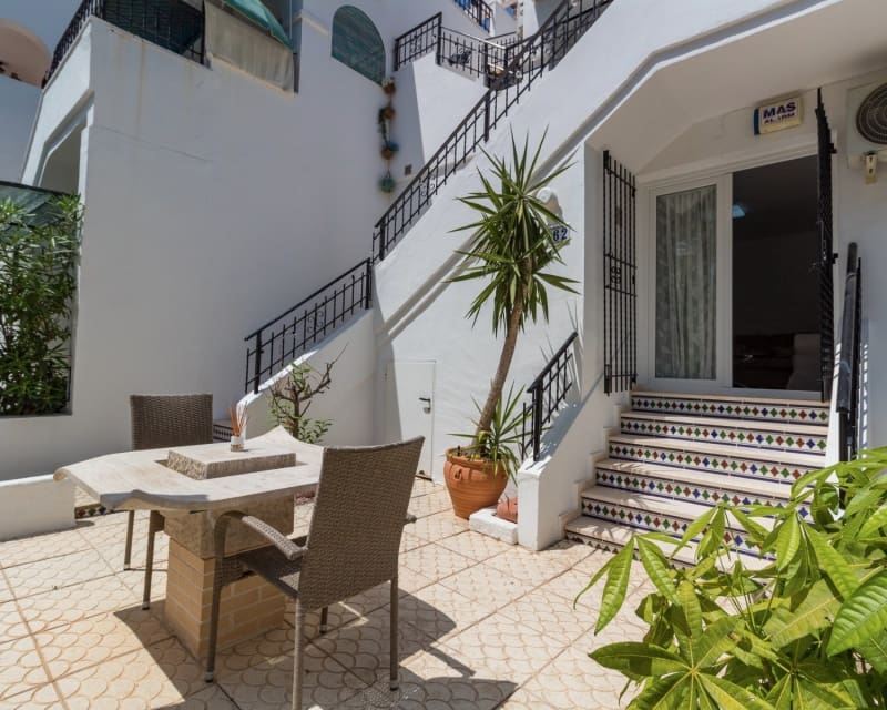 4 soverom Hus til salgs i Villamartin med svømmebasseng - € 325 000 (Ref: 10023089)