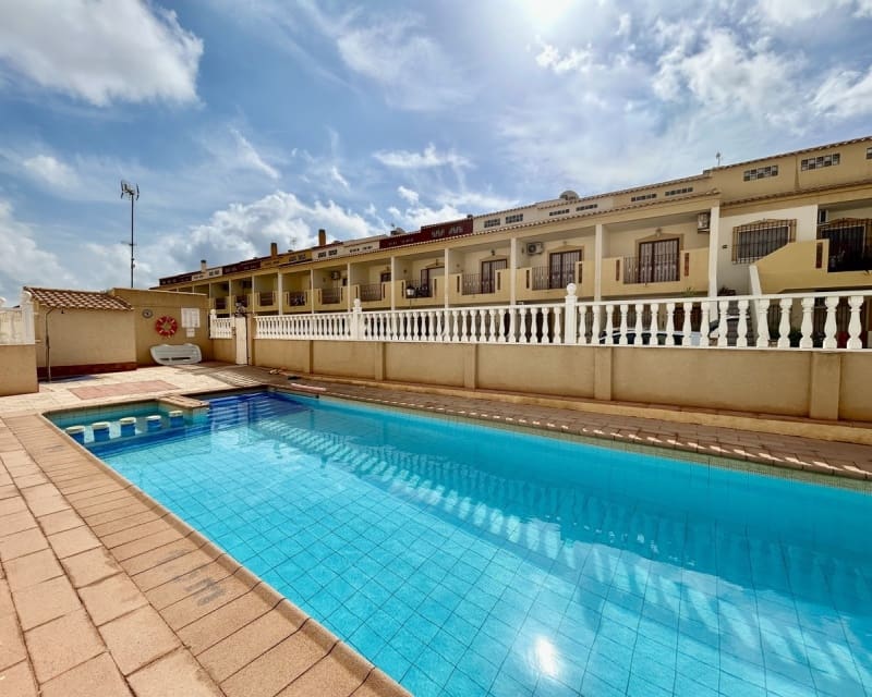 3 soverom Leilighet til salgs i La Zenia med svømmebasseng - € 195 000 (Ref: 10023090)