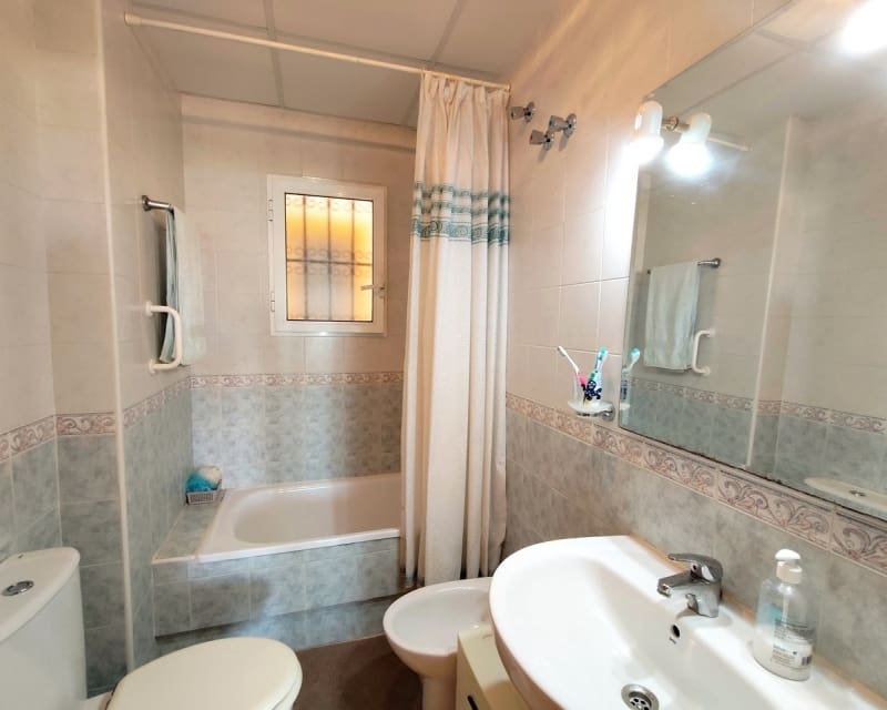 2 Zimmer Apartment zu verkaufen in La Zenia mit Pool - 169.900 € (Ref: 10023091)