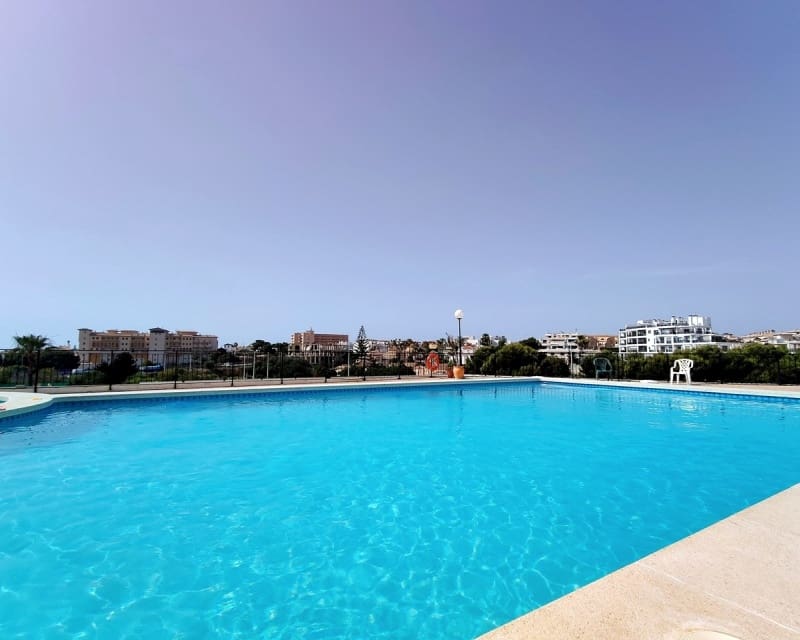 2 Zimmer Apartment zu verkaufen in La Zenia mit Pool - 169.900 € (Ref: 10023091)