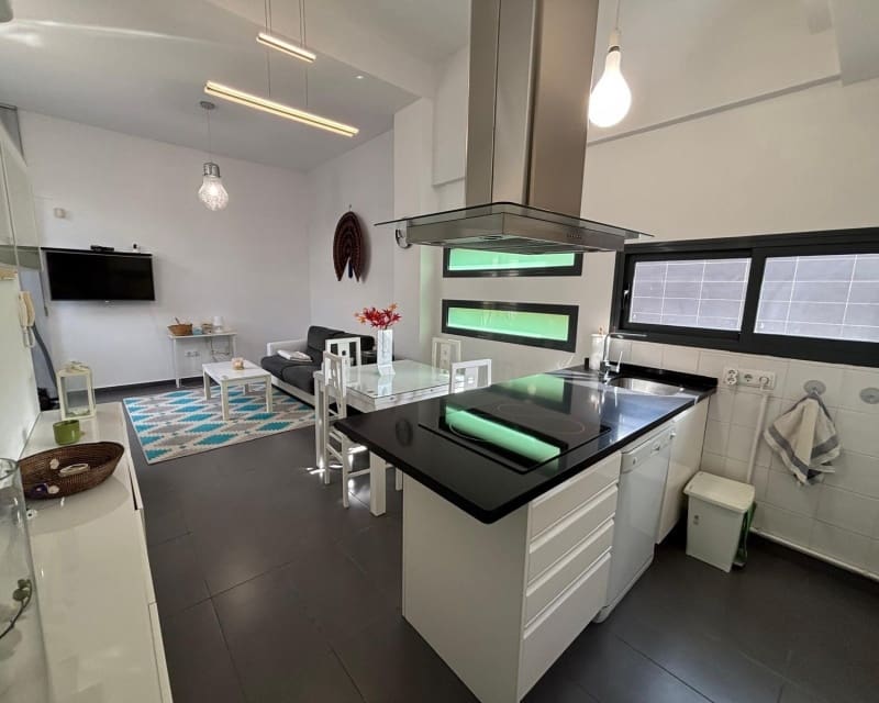 2 soveværelse Bungalow til salg i Villamartin med swimmingpool - € 259.000 (Ref: 10023092)