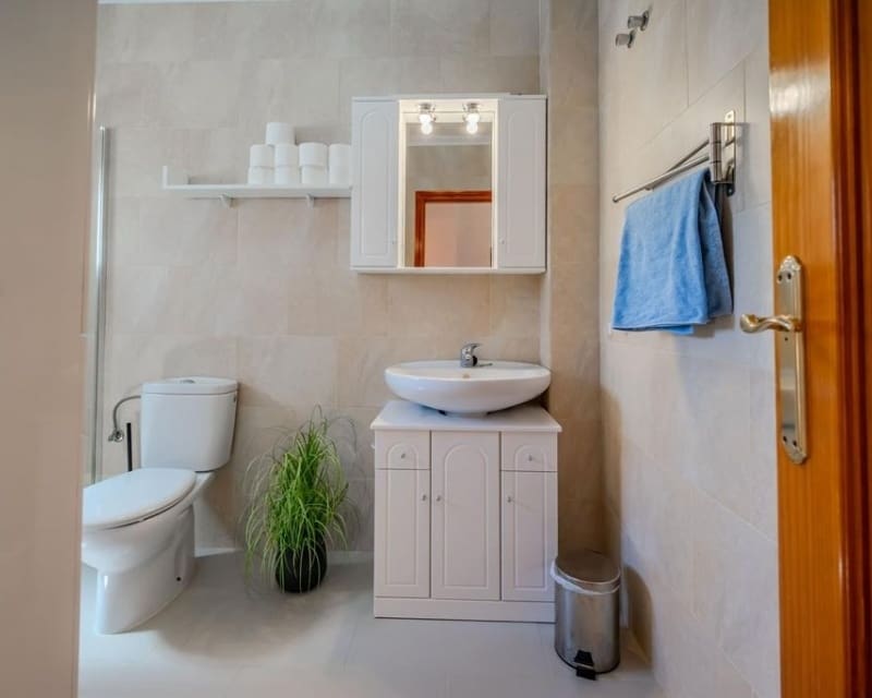 3 quarto Moradia para venda em Cabo Roig com piscina - 315 000 € (Ref: 10023093)