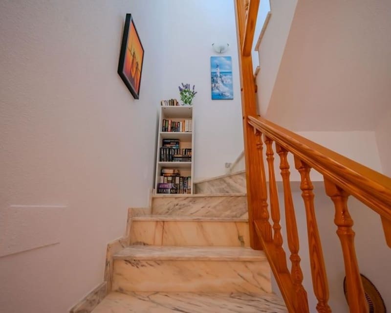 3 quarto Moradia para venda em Cabo Roig com piscina - 315 000 € (Ref: 10023093)